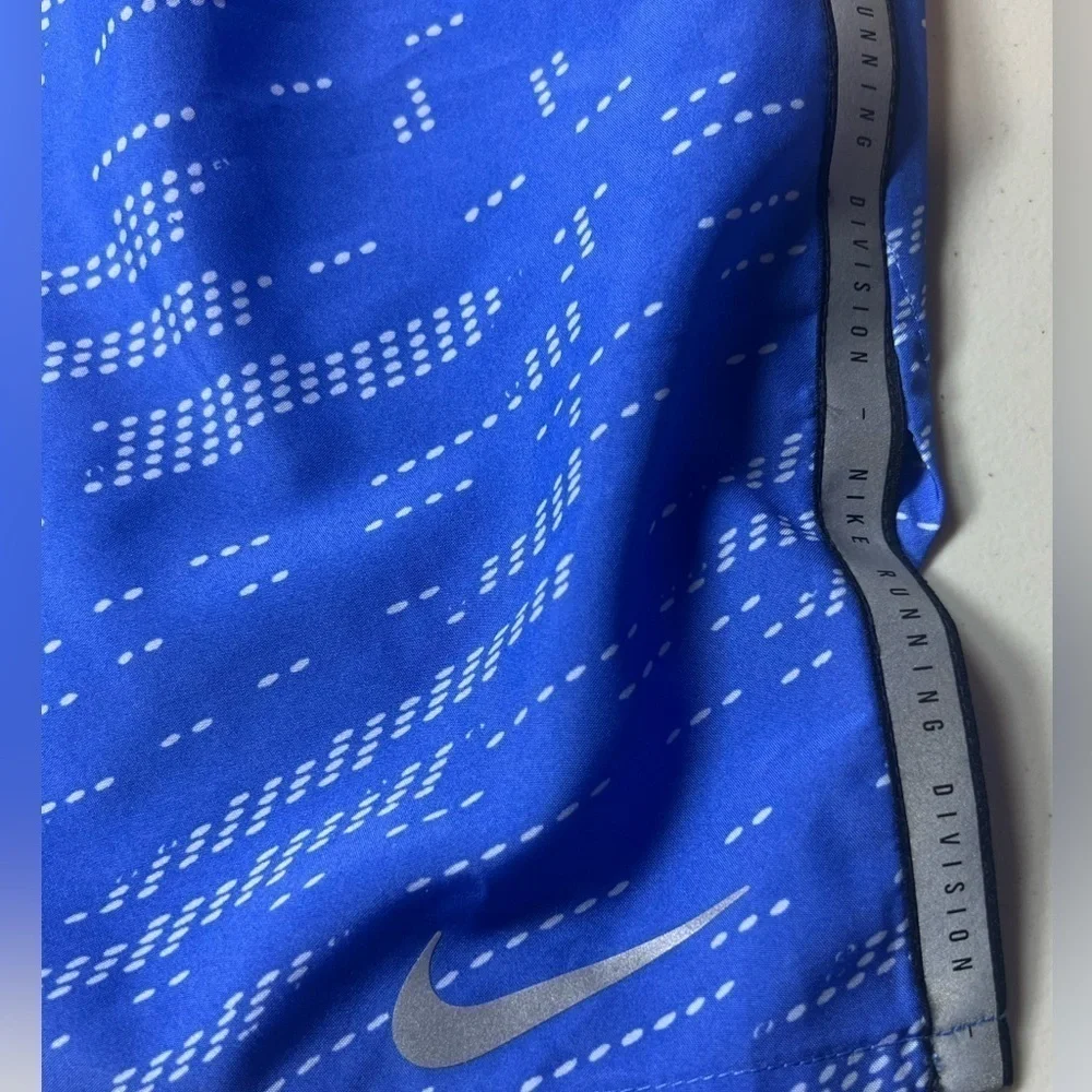 NWT XXL Nike Running Department Dri-Fit Back Pocket 5” Training Wicking Shorts